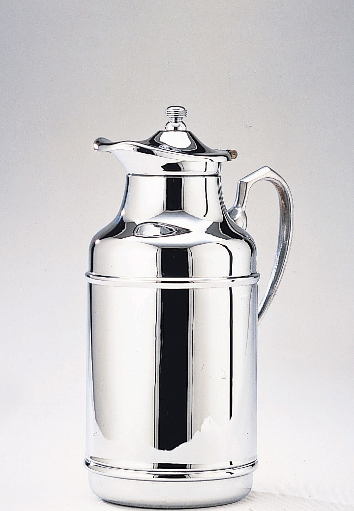 A post-war “Pot Pelican”