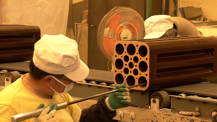 Manufacture of the Denrankan ceramic conduits