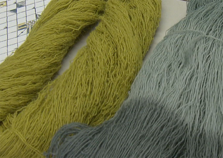 Minagawa's design drawing and a prototype of kasuri dyeing