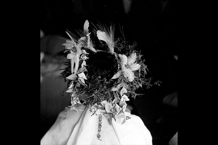 A hair ornament worn by Noro during rituals.